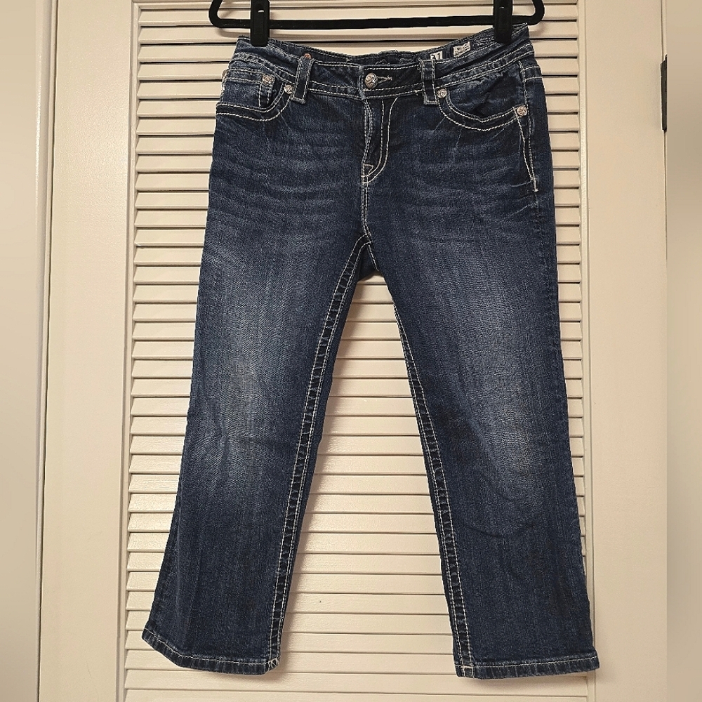 Miss Me - Mid Rise Cuffed Carpi Jeans With Wing Rhinestone Detail & Pockets